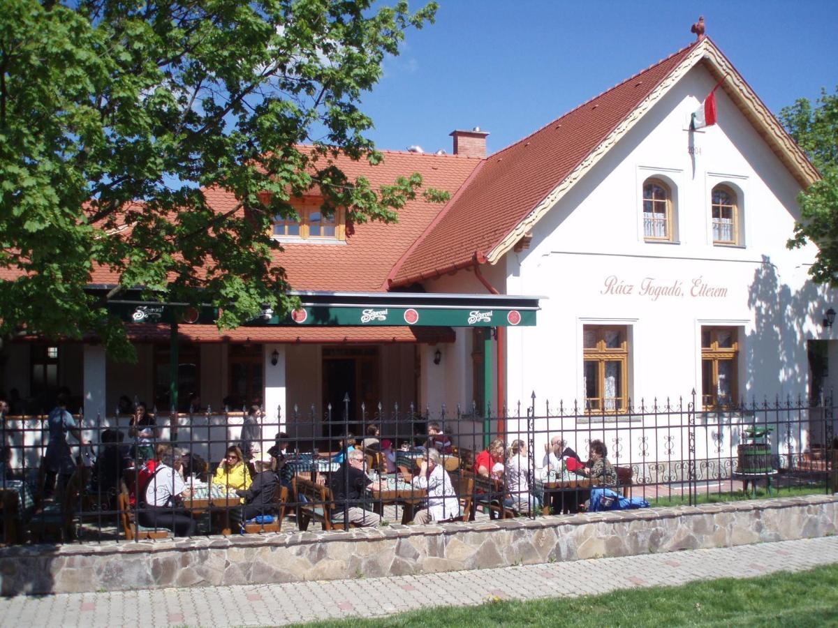 Rácz Fogadó Kisoroszi Exterior foto